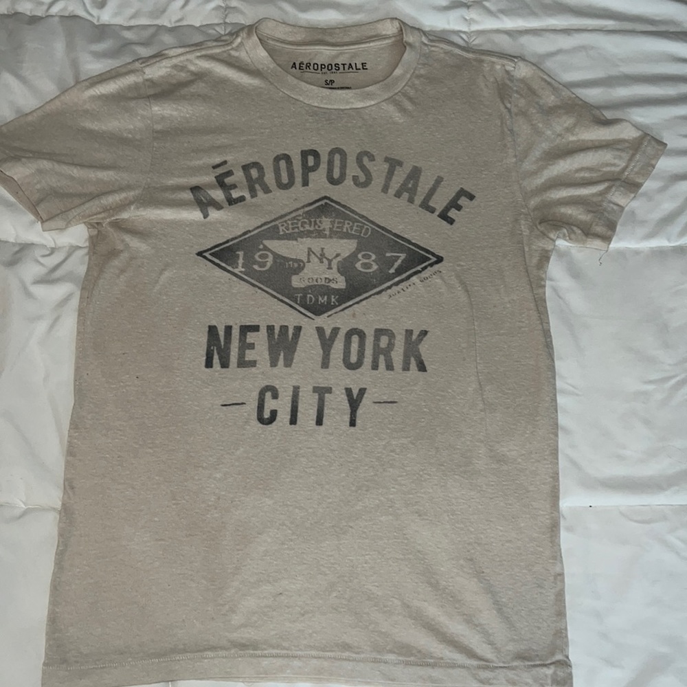 Aeropostale Boys Graphic T-Shirt - Picture 2 of 3
